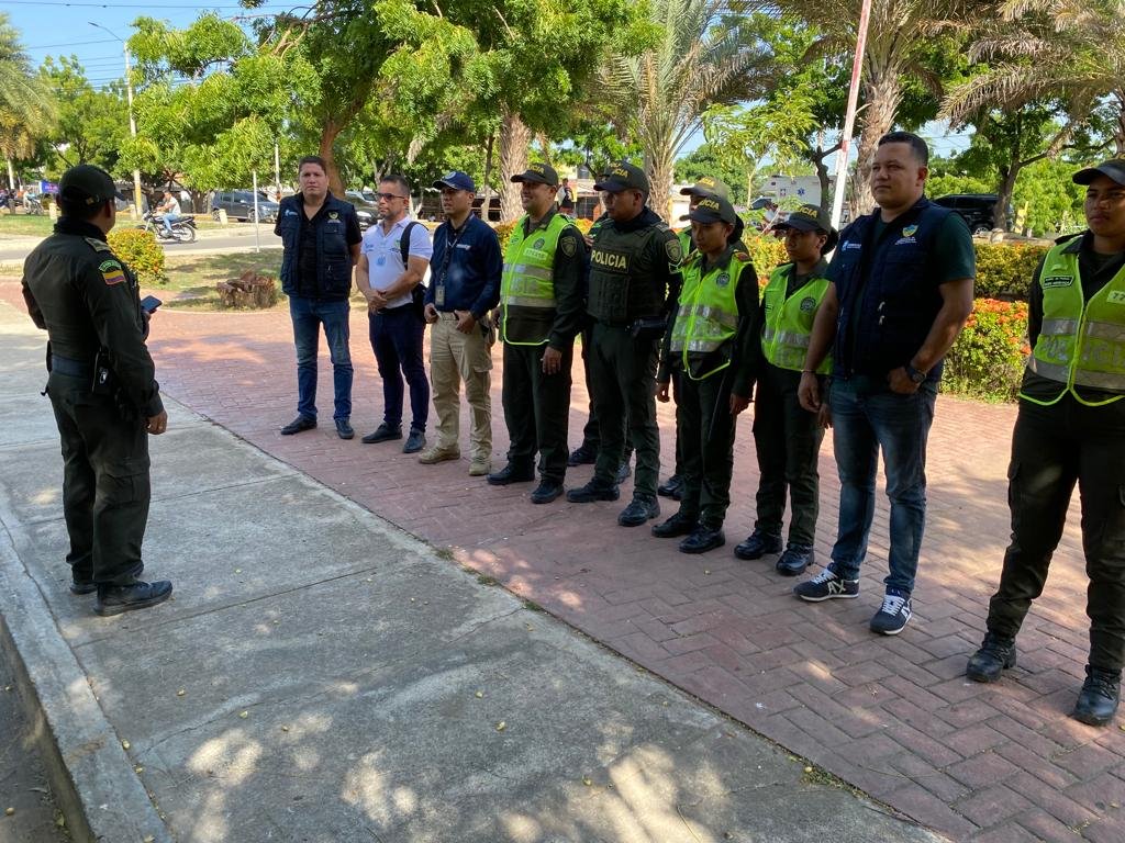 comando-situacional-en-la-calle-15-con-carrera-21-de-riohacha-para
